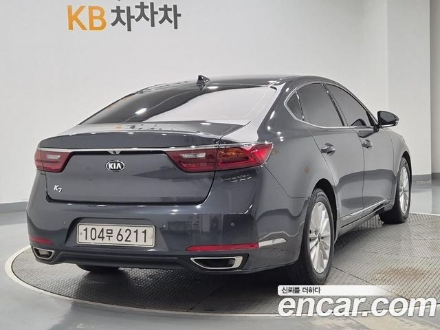 Kia K7 3.0 LPI Luxury (Rental Car) — пробег 177 000 км — фото 3 из 5