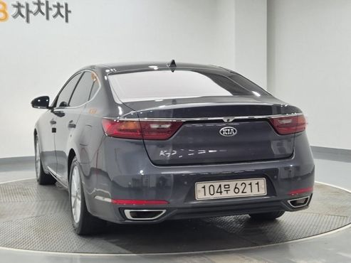 Kia K7 3.0 LPI Luxury (Rental Car) — пробег 177 000 км — фото 3 из 5