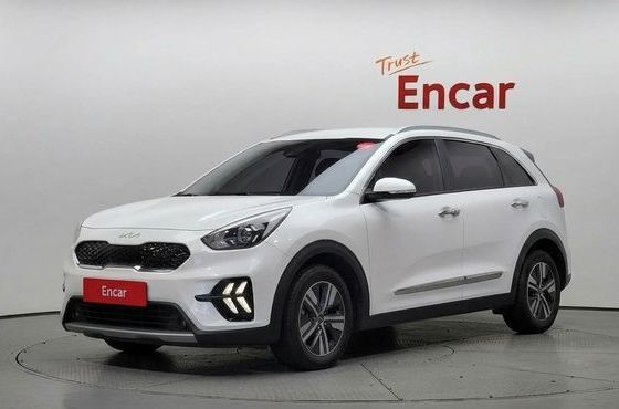 Kia Niro 1.6 HEV Prestige — пробег 109 000 км — фото 1 из 5