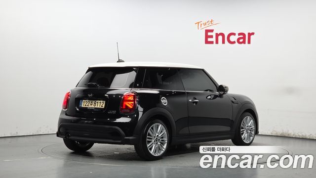 Mini Cooper Classic Third Generation — пробег 52 496 км — фото 2 из 5