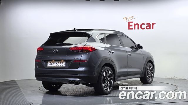 Hyundai Tucson Diesel 2.0 2WD Ultimate Edition — пробег 25 719 км — фото 2 из 5