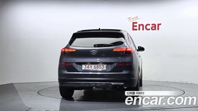 Hyundai Tucson Diesel 2.0 2WD Ultimate Edition — пробег 25 719 км — фото 4 из 5