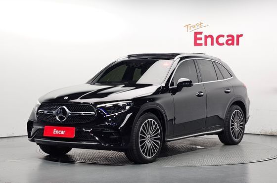 Mercedes-Benz GLC-Class GLC300 4MATIC AMG Line — пробег 14 292 км — фото 1 из 5