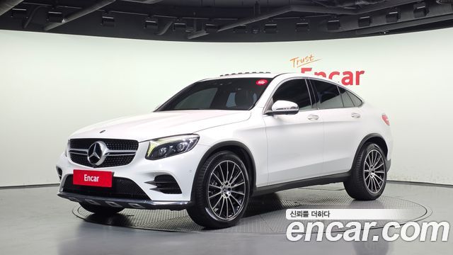 Mercedes-Benz GLC-Class GLC300 4MATIC AMG Line Coupe — пробег 146 875 км — фото 1 из 5