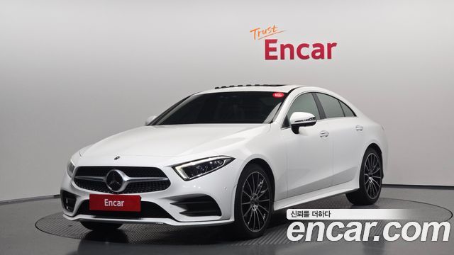 Mercedes-Benz CLS-Class CLS400d 4MATIC AMG Line — пробег 82 077 км — фото 1 из 5