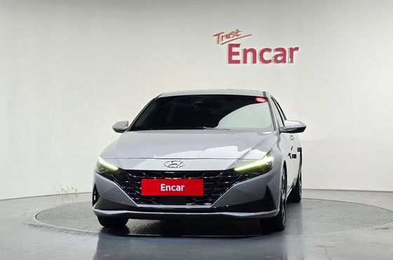 Hyundai AVANTE Inspiration — пробег 62 828 км — фото 3 из 5