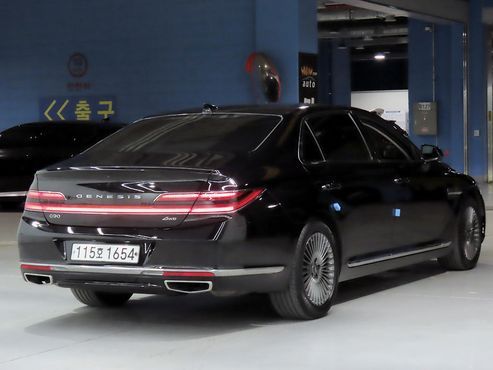 Genesis G90 3.8 AWD Luxury — пробег 118 627 км — фото 4 из 5