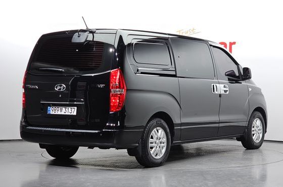 Hyundai Starex Van 5-Seater Modern — пробег 86 727 км — фото 2 из 5
