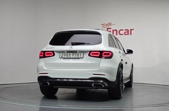 Mercedes-Benz GLC-Class GLC300 4MATIC — пробег 52 419 км — фото 4 из 5