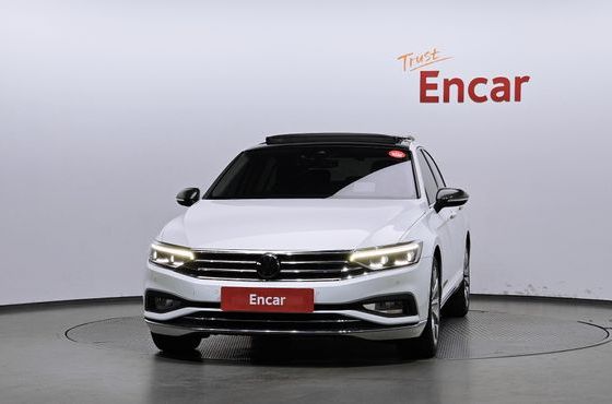 Volkswagen Passat 2.0 TDI Prestige — пробег 97 360 км — фото 3 из 5
