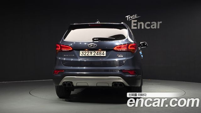 Hyundai Santafe Diesel 2.0 4WD 1 Million — пробег 116 494 км — фото 4 из 5