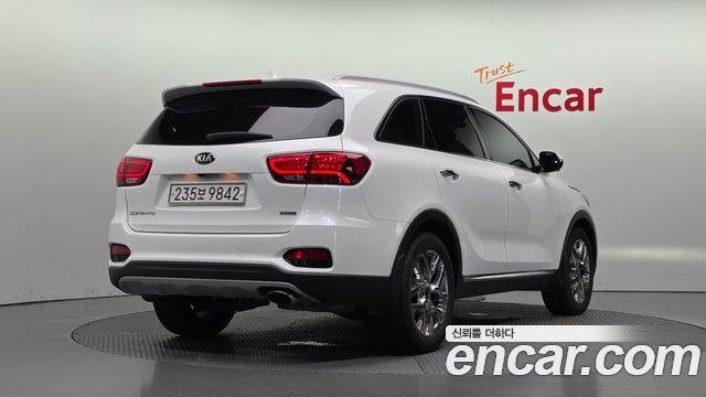 Kia Sorento Gasoline 2.0 Turbo 2WD Master Special — пробег 79 423 км — фото 2 из 5