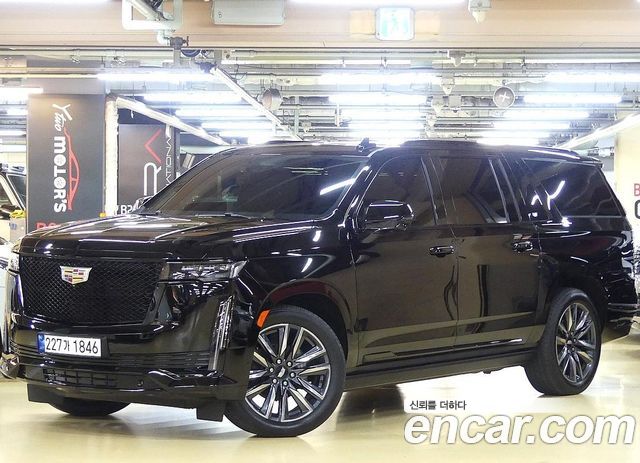 Cadillac Escalade 6.2 ESV ESV Sports Platinum — пробег 54 290 км — фото 2 из 5