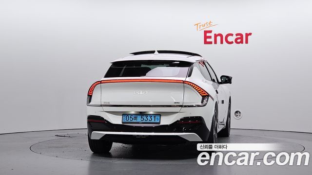 Kia EV6 из Кореи Encar