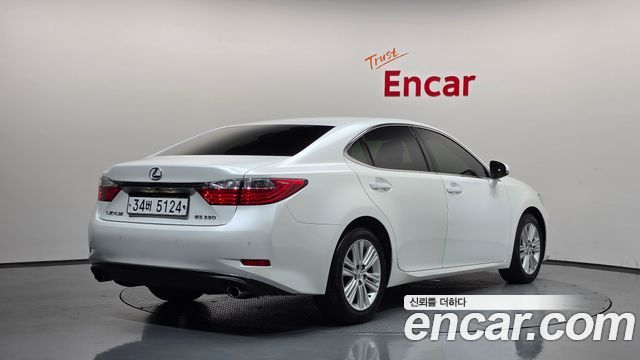 Lexus ES Supreme XV60 — пробег 92 433 км — фото 2 из 5