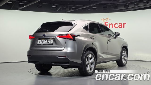 Lexus NX Supreme — пробег 226 352 км — фото 2 из 5