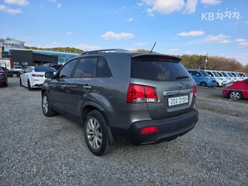 Kia Sorento Diesel 2.0 2WD TLX Premium — пробег 349 600 км — фото 3 из 5