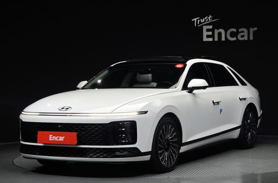 Hyundai Grandeur Calligraphy — пробег 13 625 км — фото 1 из 5