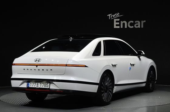 Hyundai Grandeur Calligraphy — пробег 13 625 км — фото 2 из 5