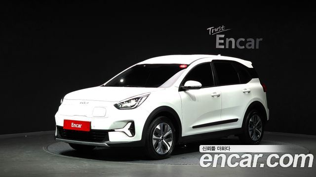 Kia Niro Air — пробег 143 896 км — фото 1 из 5