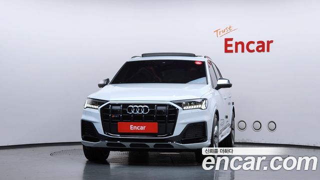 Audi SQ7 4.0 TFSI Quattro — пробег 12 604 км — фото 3 из 5