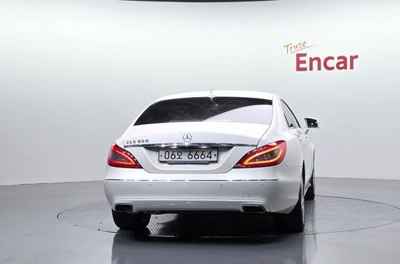 Mercedes-Benz CLS-Class CLS350 BlueEFFICIENCY — пробег 128 041 км — фото 4 из 5