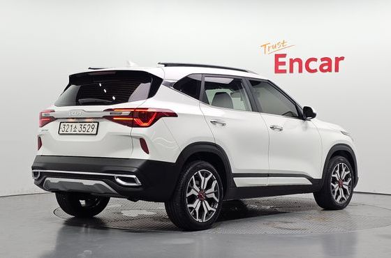 Kia Seltos Gasoline 1.6 Turbo 2WD Signature — пробег 31 578 км — фото 2 из 5