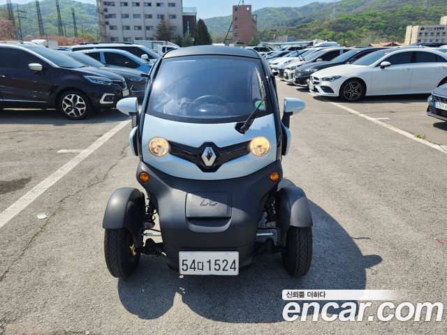 Renault (Samsung) Twizy Intens(2-seater) — пробег 3 050 км — фото 1 из 5