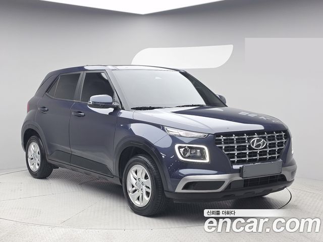 Hyundai Venue 1,6 Premium — пробег 13 998 км — фото 2 из 5