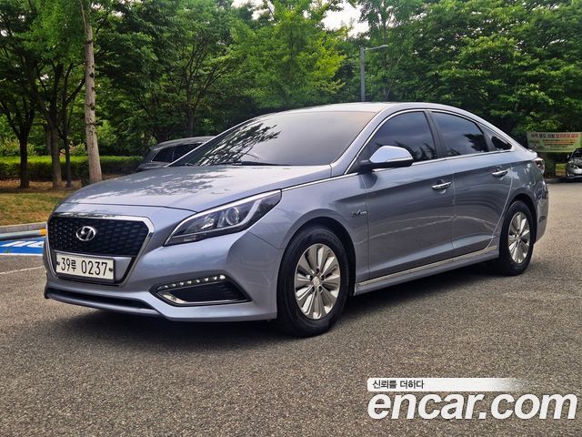 Hyundai Sonata 2.0 HEV Modern — пробег 194 275 км — фото 1 из 5