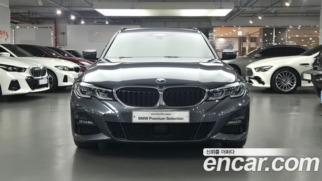 BMW 3-Series 320d Touring M Sport — пробег 101 060 км — фото 2 из 5