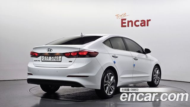 Hyundai AVANTE из Кореи Encar