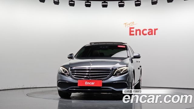 Mercedes-Benz E-Class из Кореи Encar