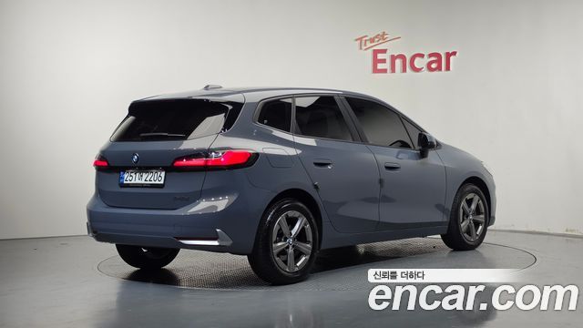 BMW 2-Series 218d Advantage — пробег 20 913 км — фото 2 из 5
