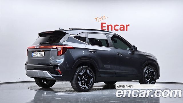 Kia Seltos из Кореи Encar