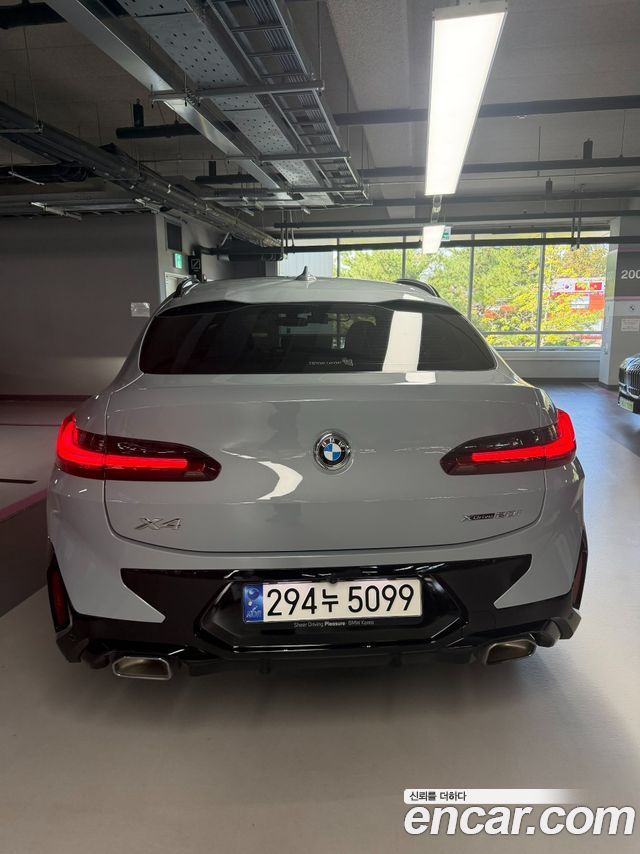 BMW X4 xDrive20i M Sport — пробег 27 305 км — фото 3 из 5