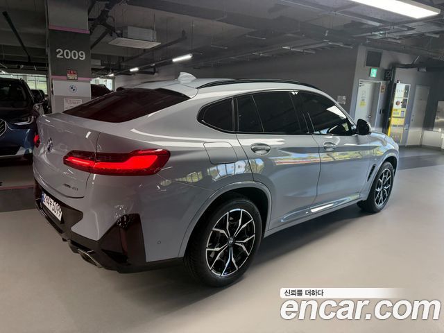 BMW X4 xDrive20i M Sport — пробег 27 305 км — фото 4 из 5
