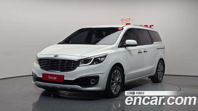 Kia Carnival 9-seater Prestige — пробег 217 233 км — фото 1 из 5