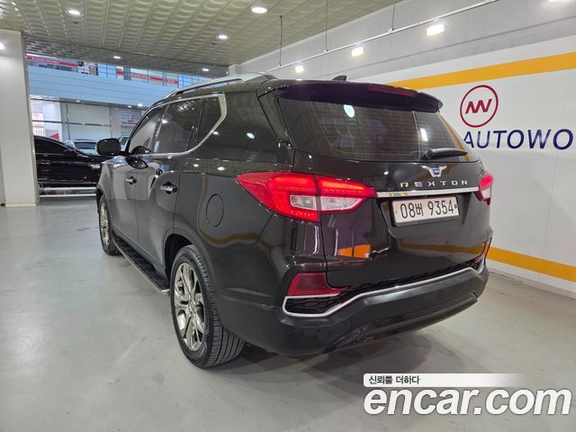 Ssangyong Rexton из Кореи Encar