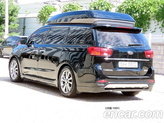 Kia Carnival из Кореи Encar