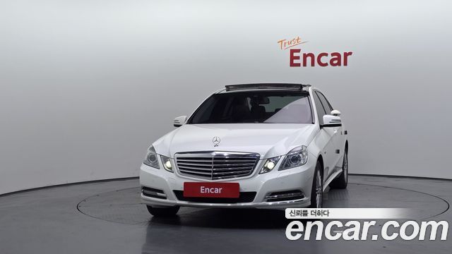 Mercedes-Benz E-Class E300 Elegance — пробег 99 339 км — фото 3 из 5