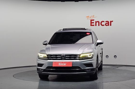 Volkswagen Tiguan 2.0 TDI Prestige — пробег 73 667 км — фото 3 из 5