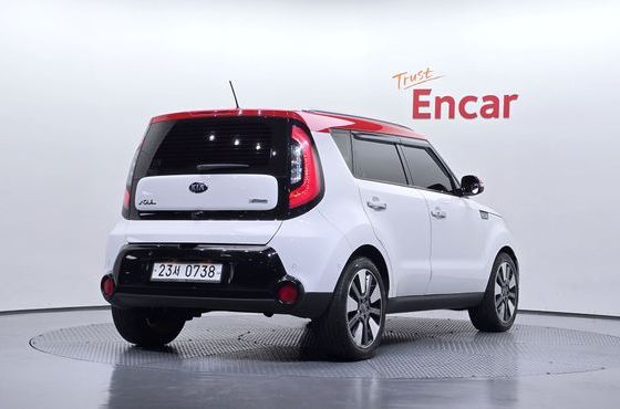 Kia Soul 1.6 Diesel Noblesse Special — пробег 117 829 км — фото 2 из 5