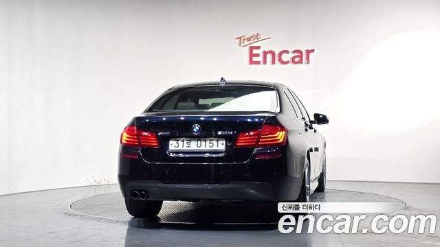 BMW 5-Series 528i xDrive Aero Dynamic Special Edition — пробег 80 434 км — фото 4 из 5