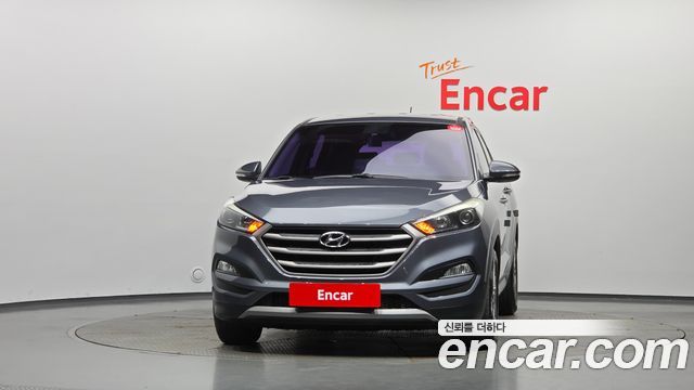 Hyundai Tucson Diesel 2.0 4WD Style — пробег 250 521 км — фото 3 из 5