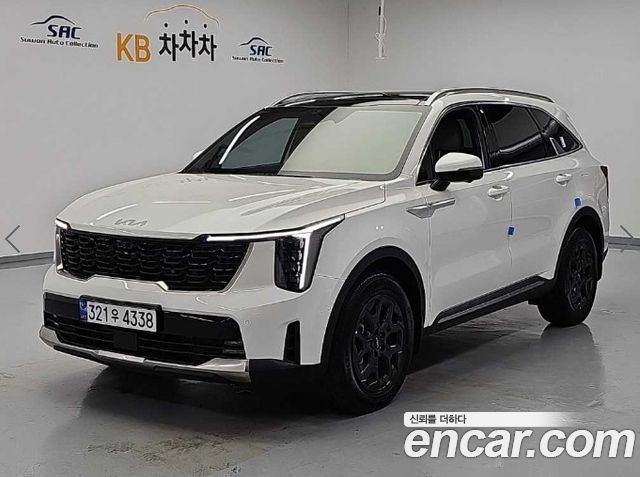 Kia Sorento HEV 1.6 4WD Signature — пробег 8 737 км — фото 1 из 5