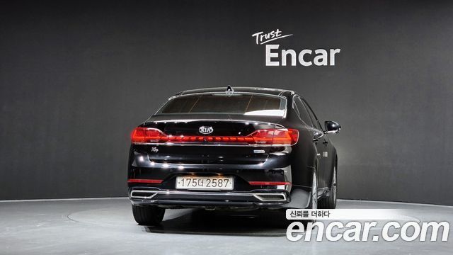Kia K7 из Кореи Encar