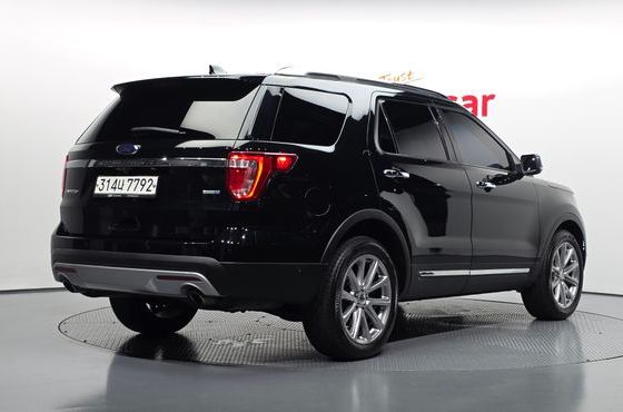 Ford Explorer 2.3 Limited 4WD 5th — пробег 174 482 км — фото 2 из 5
