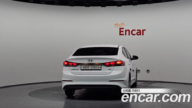 Hyundai AVANTE из Кореи Encar