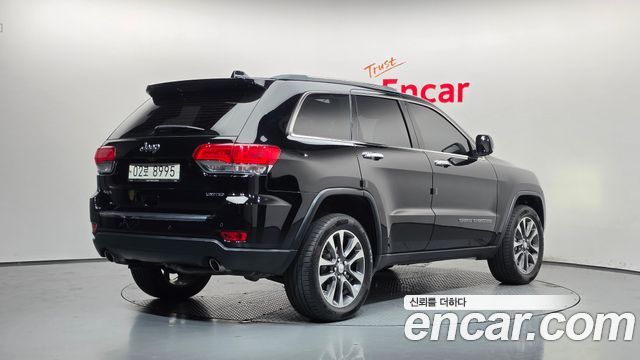 Jeep Cherokee 3.6 Limited WK2 — пробег 77 296 км — фото 2 из 5